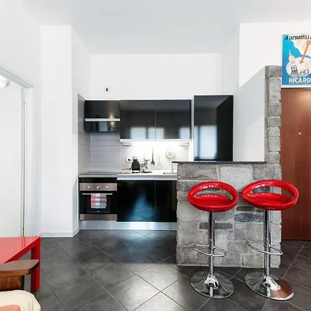Your Nest In - Aqua Apartamento Como